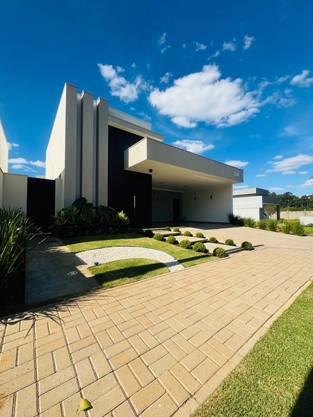 Casa de 3 Suítes e Piscina no Condomínio Damha IV em São Carlos/SP.: 2ª foto da galeria de imagens do imóvel