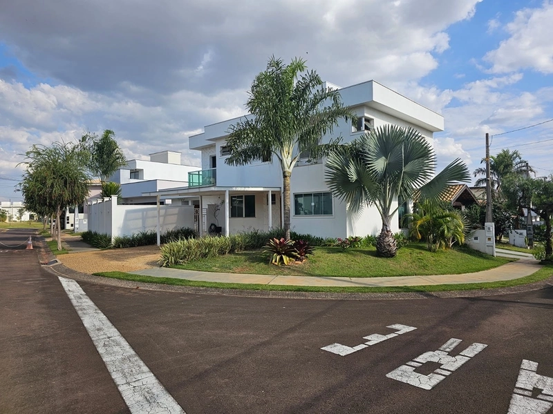 Sobrado de 3 Suítes e Piscina no Condomínio Village Damha II em São Carlos/SP.: 1ª foto da galeria de imagens do imóvel