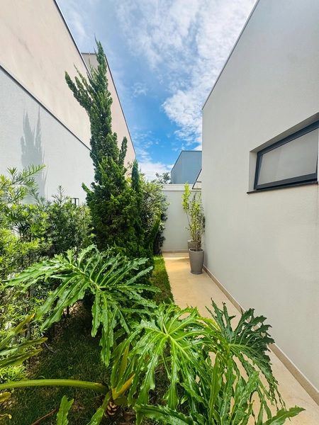 Sobrado de 4 Suítes e Piscina no Condomínio Faber IV em São Carlos/SP.: 20ª foto da galeria de imagens do imóvel