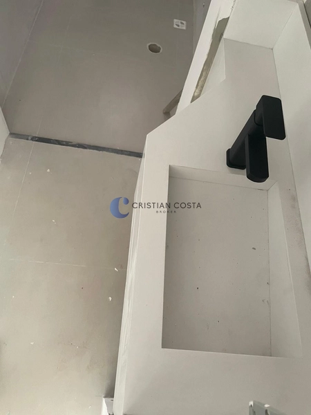 Sobrado de 4 suítes e piscina no Cond. Village Damha 2 em São Carlos: 7ª foto da galeria de imagens do imóvel