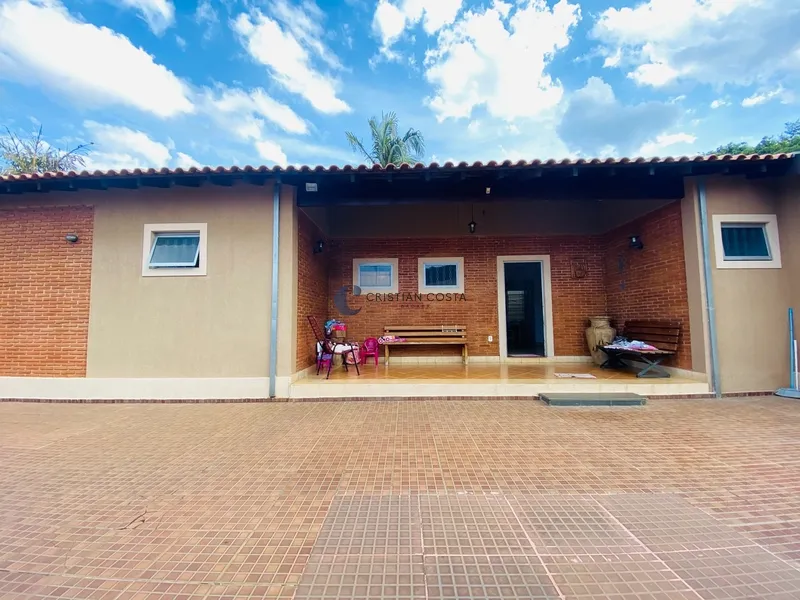 CASA DE 4 DORMITORIOS E PISCINA NO PARQUE SANTA MARTA EM SÃO CARLOS/SP: 25ª foto da galeria de imagens do imóvel