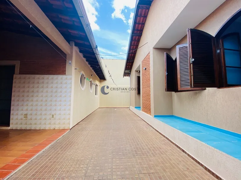 CASA DE 4 DORMITORIOS E PISCINA NO PARQUE SANTA MARTA EM SÃO CARLOS/SP: 21ª foto da galeria de imagens do imóvel