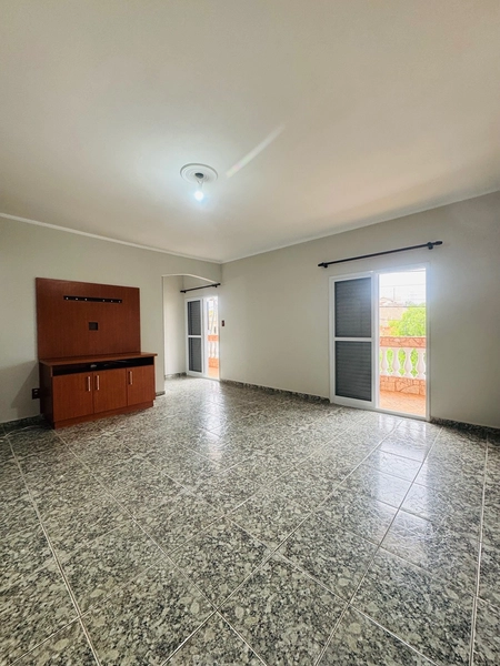 Sobrado de 3 Dormitórios e Piscina no Jd. das Torres em São Carlos/SP.: 24ª foto da galeria de imagens do imóvel