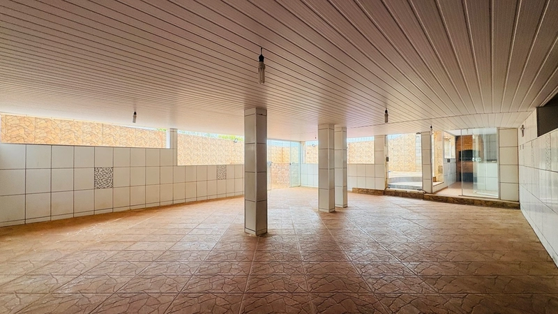 Sobrado de 3 Dormitórios e Piscina no Jd. das Torres em São Carlos/SP.: 38ª foto da galeria de imagens do imóvel