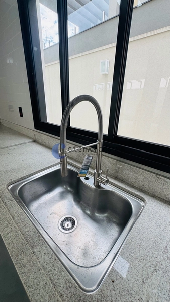 Sobrado de 3 suítes e piscina no condomínio Faber 4 em São Carlos/SP: 12ª foto da galeria de imagens do imóvel