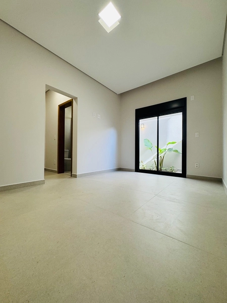 Casa de 3 suítes e piscina no Condomínio Faber IV em São Carlos/SP.: 6ª foto da galeria de imagens do imóvel