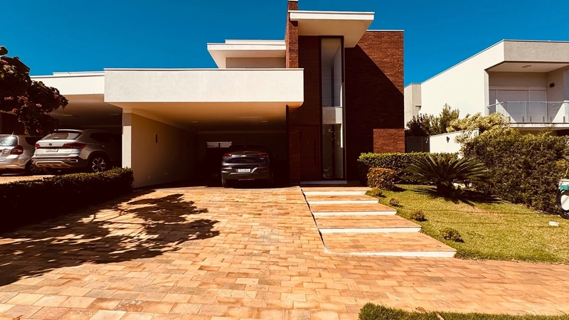 Sobrado de 3 Dormitórios e Piscina no Condomínio Village Damha III em São Carlos/SP.: 2ª foto da galeria de imagens do imóvel