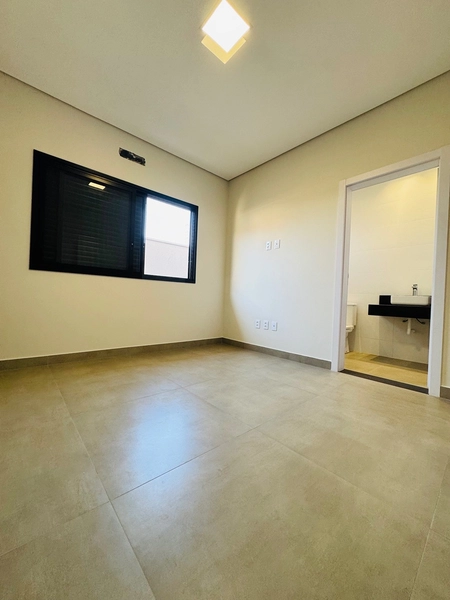 Casa de 3 suítes e piscina no condomínio Damha IV em São Carlos/SP.: 17ª foto da galeria de imagens do imóvel