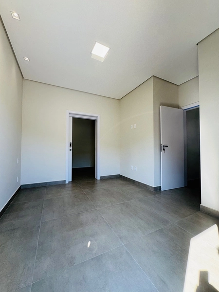 Casa de 3 suítes e piscina no condomínio Damha IV em São Carlos/SP.: 20ª foto da galeria de imagens do imóvel