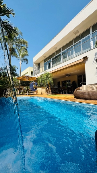 Casa de 4 suítes e piscina no condomínio Swiss Park em São Carlos/SP: 28ª foto da galeria de imagens do imóvel