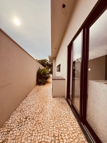 Casa nova de 3 Suítes e Piscina no Condomínio Damha IV em São Carlos/SP.: 10ª foto da galeria de imagens do imóvel