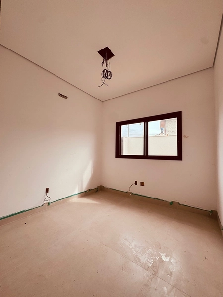 Casa nova de 3 Suítes e Piscina no Condomínio Damha IV em São Carlos/SP.: 4ª foto da galeria de imagens do imóvel