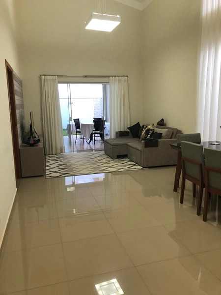 Casa com 3 Dormitórios no Residencial Quebec em São Carlos/SP.: 2ª foto da galeria de imagens do imóvel