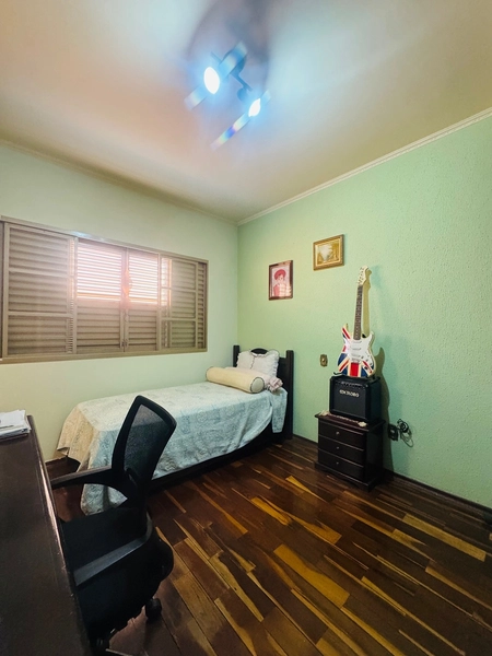 Casa de 3 Dormitórios e Piscina no Centreville em São Carlos/SP.: 10ª foto da galeria de imagens do imóvel