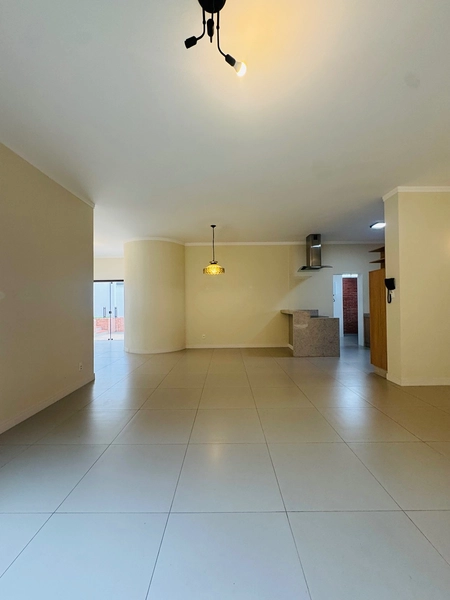 Casa de 5 Dormitórios no Condomínio Montreal em São Carlos/SP.: 8ª foto da galeria de imagens do imóvel
