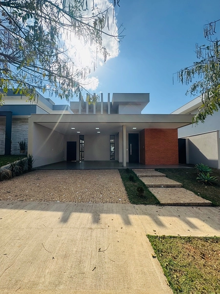 Casa de 3 Suítes e Escritório no Condomínio Faber III em São Carlos/SP.: 1ª foto da galeria de imagens do imóvel
