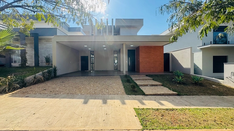 Casa de 3 Suítes e Escritório no Condomínio Faber III em São Carlos/SP.: 2ª foto da galeria de imagens do imóvel