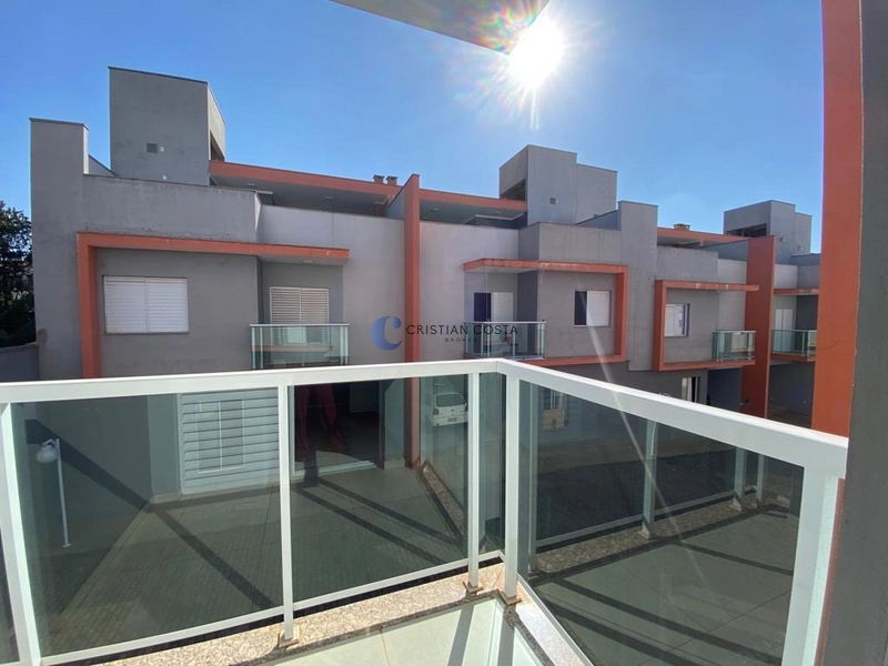 Sobrado de 3 dorm. no cond. Portal do Mediterrâneo em São Calos/SP: 29ª foto da galeria de imagens do imóvel