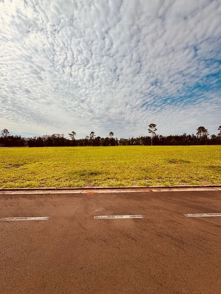 Terreno de 1406 mts no Residencial Damha Golf em São Carlos/SP.: 2ª foto da galeria de imagens do imóvel