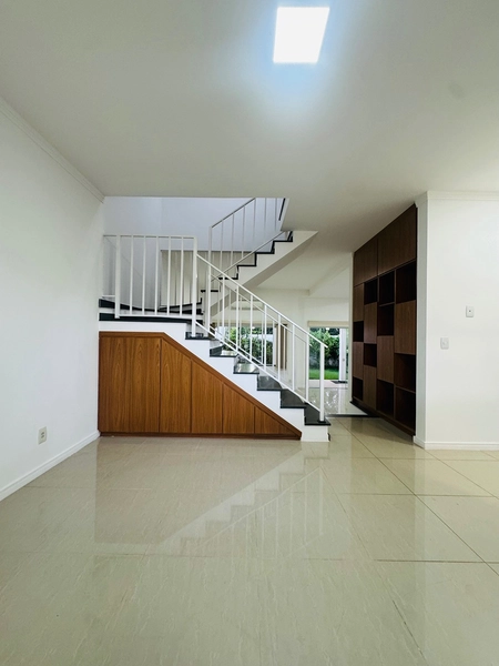 Sobrado de 3 suítes e quintal gramado no Condomínio Village damha II em São Carlos/SP.: 5ª foto da galeria de imagens do imóvel