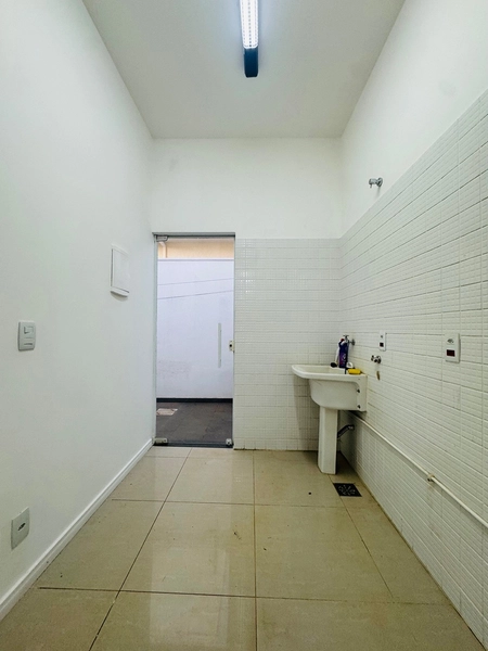 Sobrado de 3 suítes e quintal gramado no Condomínio Village damha II em São Carlos/SP.: 9ª foto da galeria de imagens do imóvel