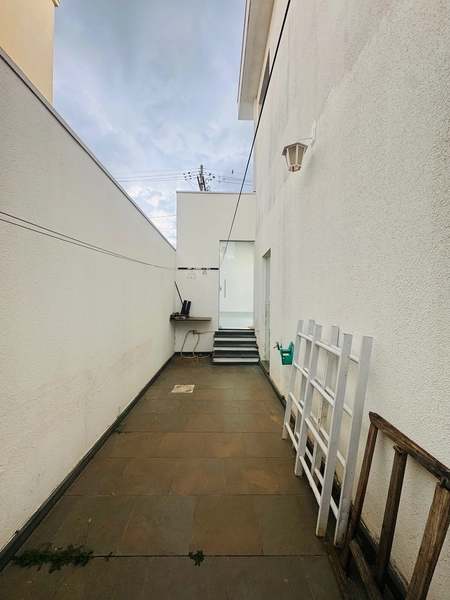 Sobrado de 3 suítes e quintal gramado no Condomínio Village damha II em São Carlos/SP.: 13ª foto da galeria de imagens do imóvel