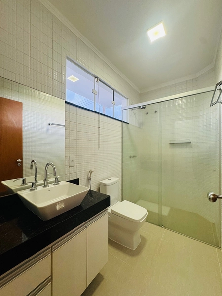 Sobrado de 3 suítes e quintal gramado no Condomínio Village damha II em São Carlos/SP.: 30ª foto da galeria de imagens do imóvel