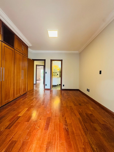 Casa de 5 Suítes e  8 Vagas Cobertas no Condomínio Faber I no Parque Faber em São Carlos/SP.: 23ª foto da galeria de imagens do imóvel