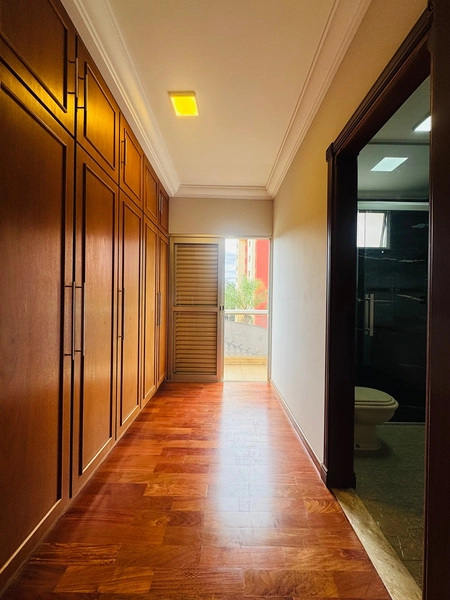 Casa de 5 Suítes e  8 Vagas Cobertas no Condomínio Faber I no Parque Faber em São Carlos/SP.: 10ª foto da galeria de imagens do imóvel