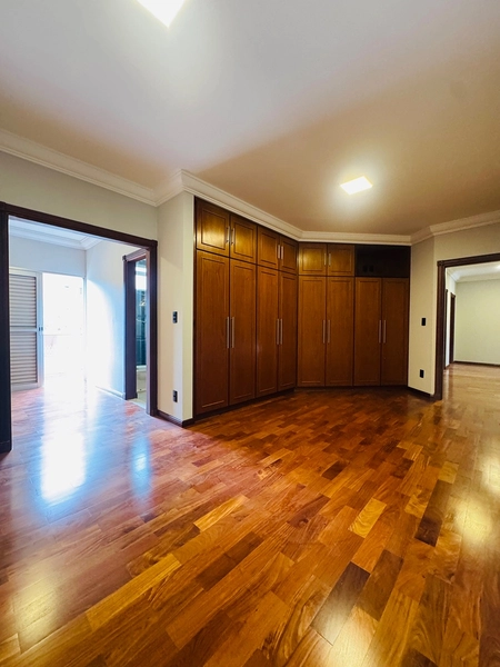 Casa de 5 Suítes e  8 Vagas Cobertas no Condomínio Faber I no Parque Faber em São Carlos/SP.: 13ª foto da galeria de imagens do imóvel