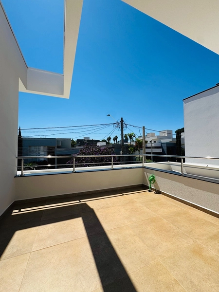 Sobrado de 4 Dormitórios e Piscina no Condomínio Village Damha III em São Carlos/SP.: 39ª foto da galeria de imagens do imóvel