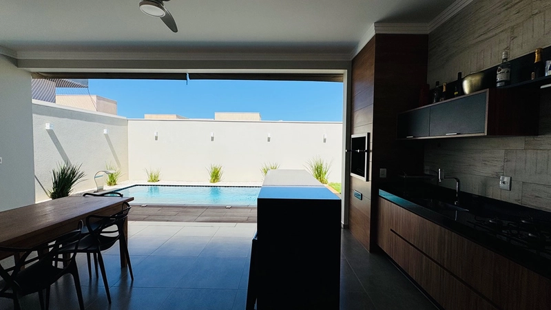 Sobrado de 4 Dormitórios e Piscina no Condomínio Village Damha III em São Carlos/SP.: 18ª foto da galeria de imagens do imóvel