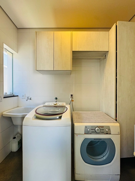 Sobrado de 4 Dormitórios e Piscina no Condomínio Village Damha III em São Carlos/SP.: 16ª foto da galeria de imagens do imóvel