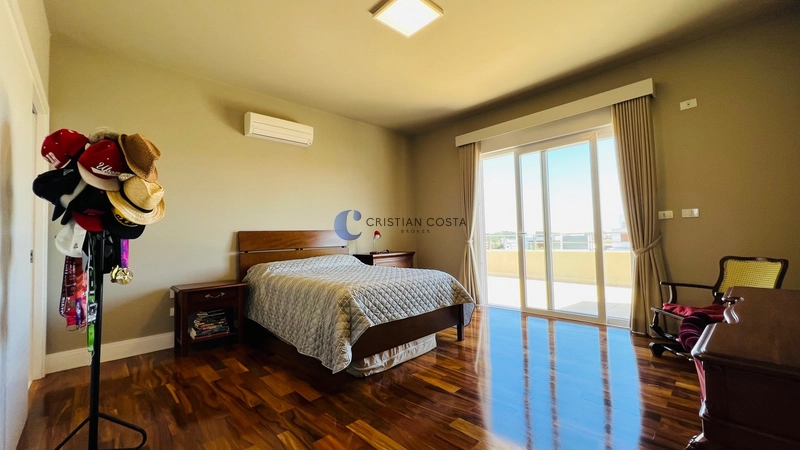 Sobrado de 4 suítes e piscina no Residencial Damha II em São Carlos/SP: 81ª foto da galeria de imagens do imóvel