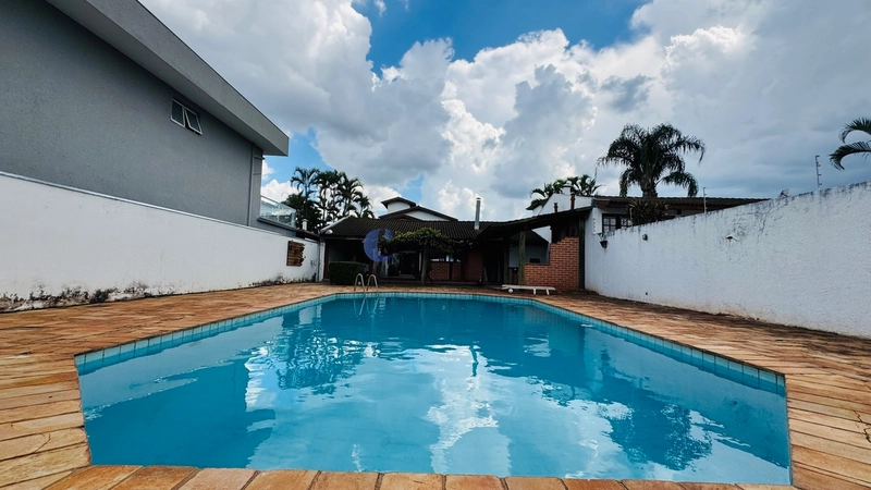 Casa de 5 suítes e 900m² de terreno no Planalto Paraíso em São Carlos.: 2ª foto da galeria de imagens do imóvel