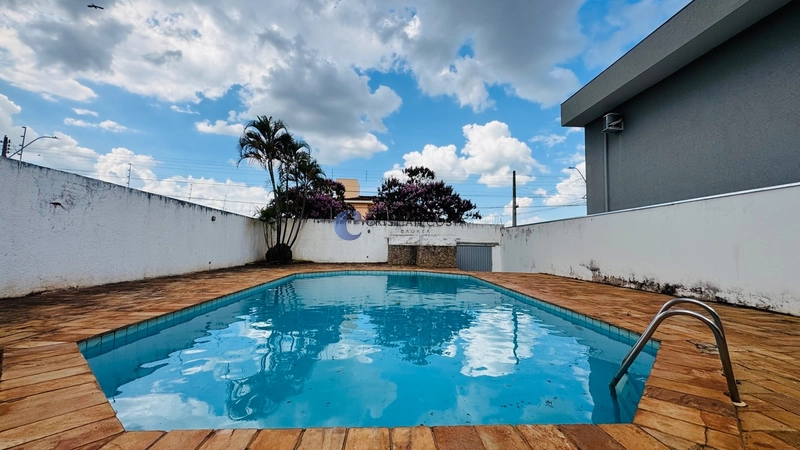 Casa de 5 suítes e 900m² de terreno no Planalto Paraíso em São Carlos.: 3ª foto da galeria de imagens do imóvel