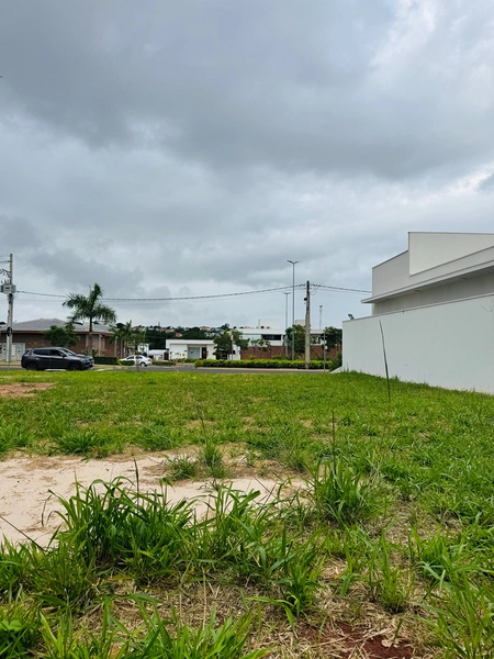 Terreno de 360m² no Residencial Faber IV - Parque Faber em São Carlos/SP,: 2ª foto da galeria de imagens do imóvel