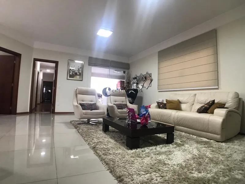 Casa de 3 suítes e piscina no Planalto Paraiso em São Carlos/SP: 1ª foto da galeria de imagens do imóvel