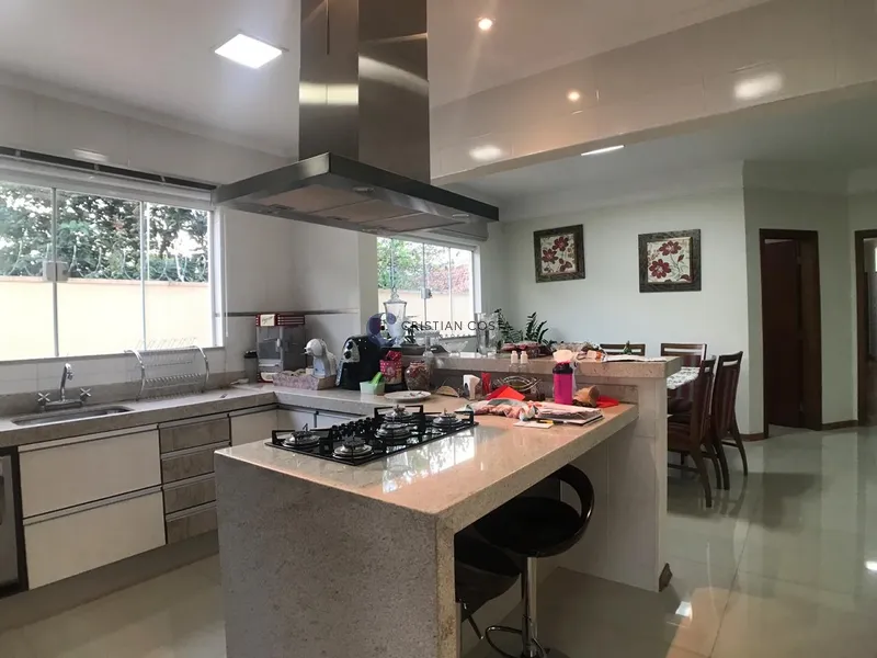 Casa de 3 suítes e piscina no Planalto Paraiso em São Carlos/SP: 7ª foto da galeria de imagens do imóvel