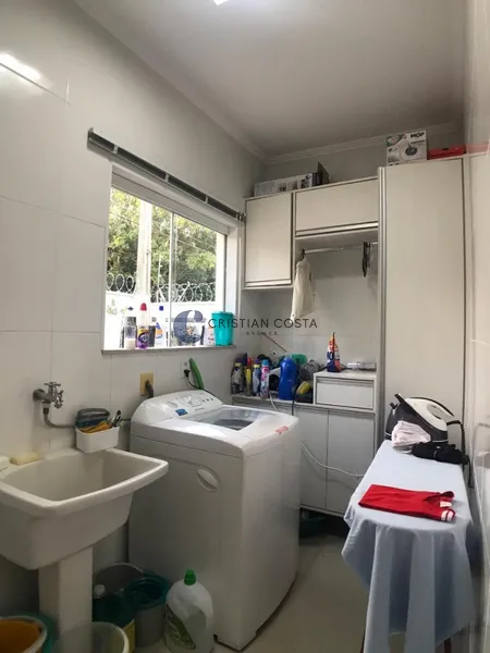 Casa de 3 suítes e piscina no Planalto Paraiso em São Carlos/SP: 8ª foto da galeria de imagens do imóvel