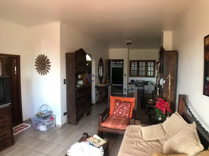 Sobrado de 3 dormitórios no bairro Cidade Jardim em São Carlos/SP.: 30ª foto da galeria de imagens do imóvel