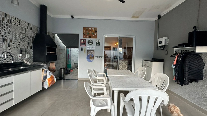 Casa de 3 suítes e piscina no Jardim Santa Elisa em São Carlos/SP: 21ª foto da galeria de imagens do imóvel