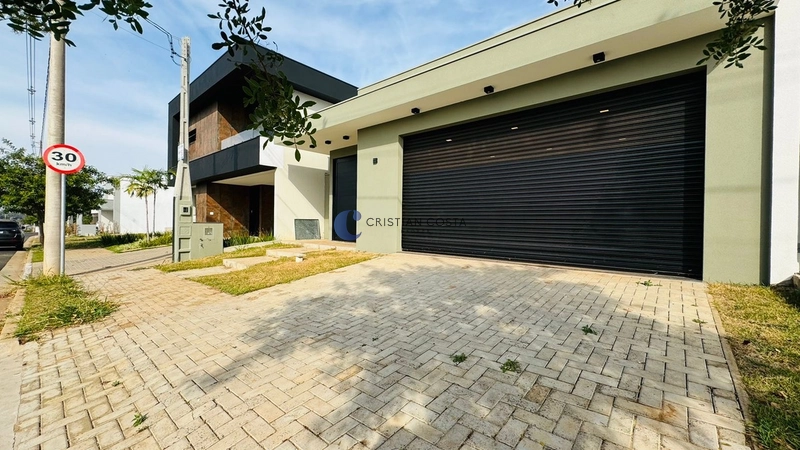 Casa de 3 suítes e piscina no Cond. Village Damha IV em São Carlos/SP: 1ª foto da galeria de imagens do imóvel