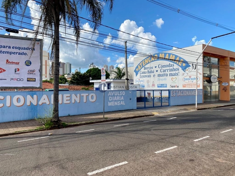 Terreno comercial de 574 m² no centro de São Carlos/SP: 1ª foto da galeria de imagens do imóvel