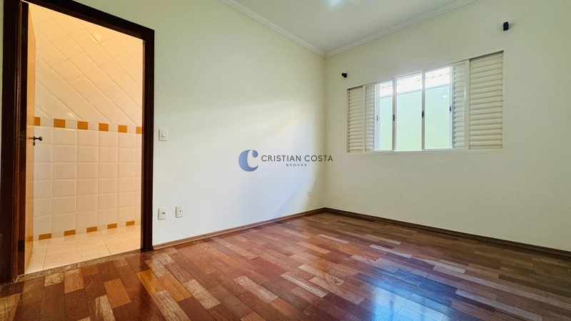 Casa de 3 dormitórios no Condomínio Montreal em São Carlos/SP.: 10ª foto da galeria de imagens do imóvel