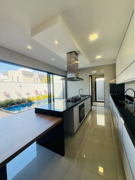 Casa de 3 suítes e piscina no condomínio Damha III em São Carlos/SP: 14ª foto da galeria de imagens do imóvel