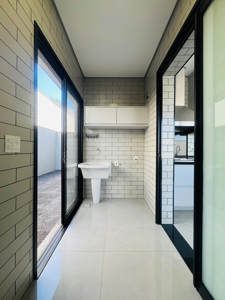 Casa de 3 suítes e piscina no condomínio Damha III em São Carlos/SP: 15ª foto da galeria de imagens do imóvel