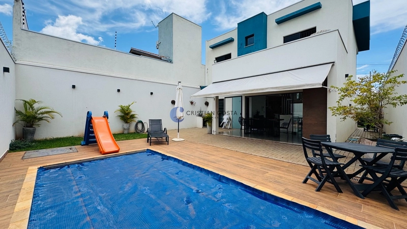 Sobrado de 3 dorm/s e piscina no Pq. Santa Júlia em São Carlos/SP.: 19ª foto da galeria de imagens do imóvel