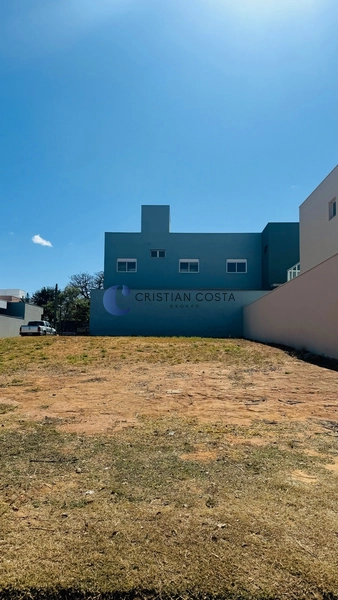 Terreno de 250m² no Condomínio Reserva Aquarela em São Carlos/SP.: 3ª foto da galeria de imagens do imóvel