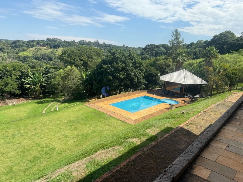 Chácara formada de 5.300m² no Condomínio Pq. Itaipú em São Carlos/SP.: 41ª foto da galeria de imagens do imóvel